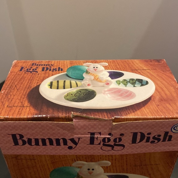 Easter Bunny egg dish glazed ceramic dish holds 6 eggs - Picture 9 of 10